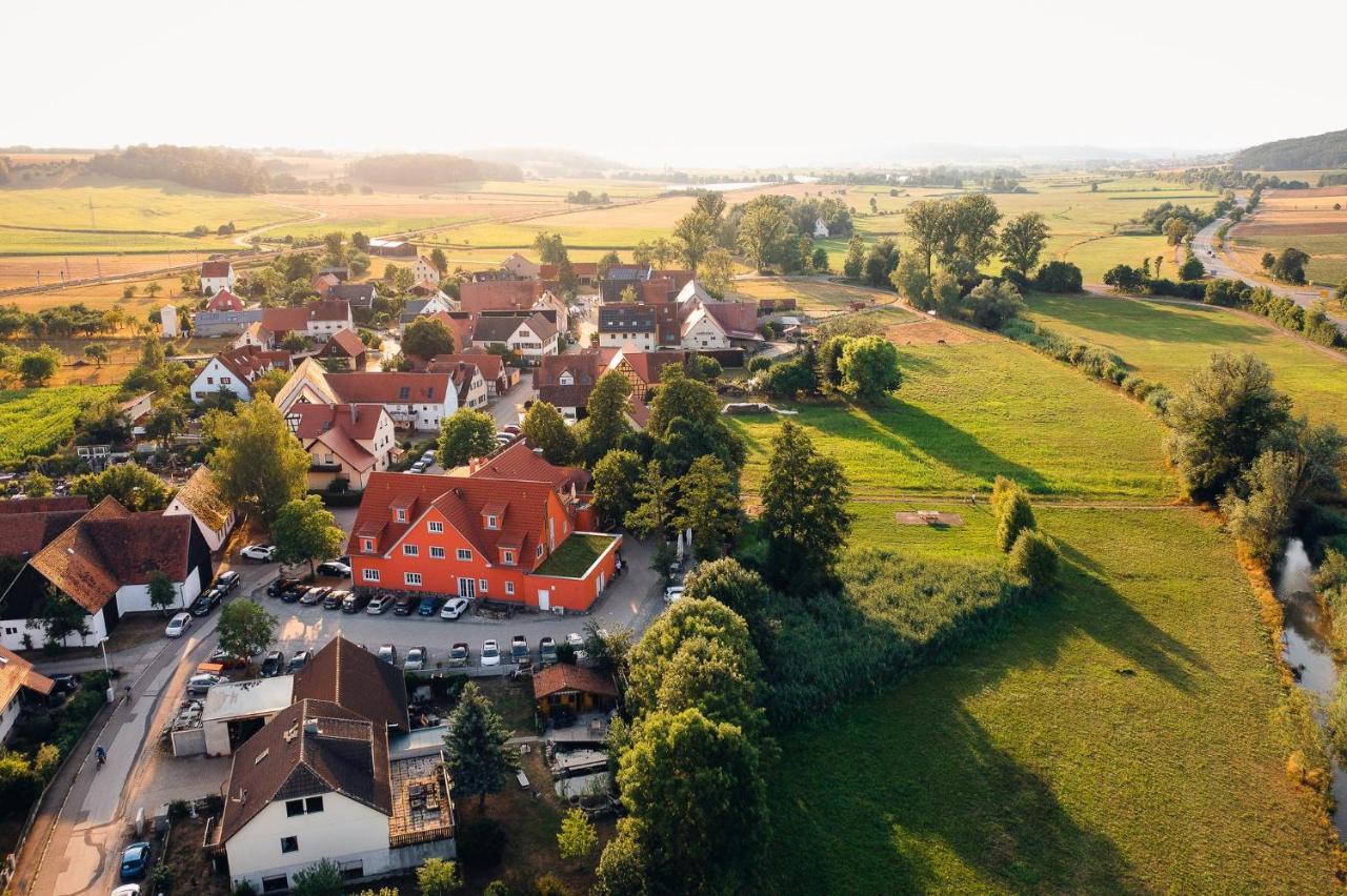 Landgasthof Schwarzes Roß Ansbach Exterior foto